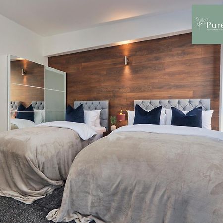Superb House Manchester Near Etihad With Free Parking Sleeps 8 外观 照片