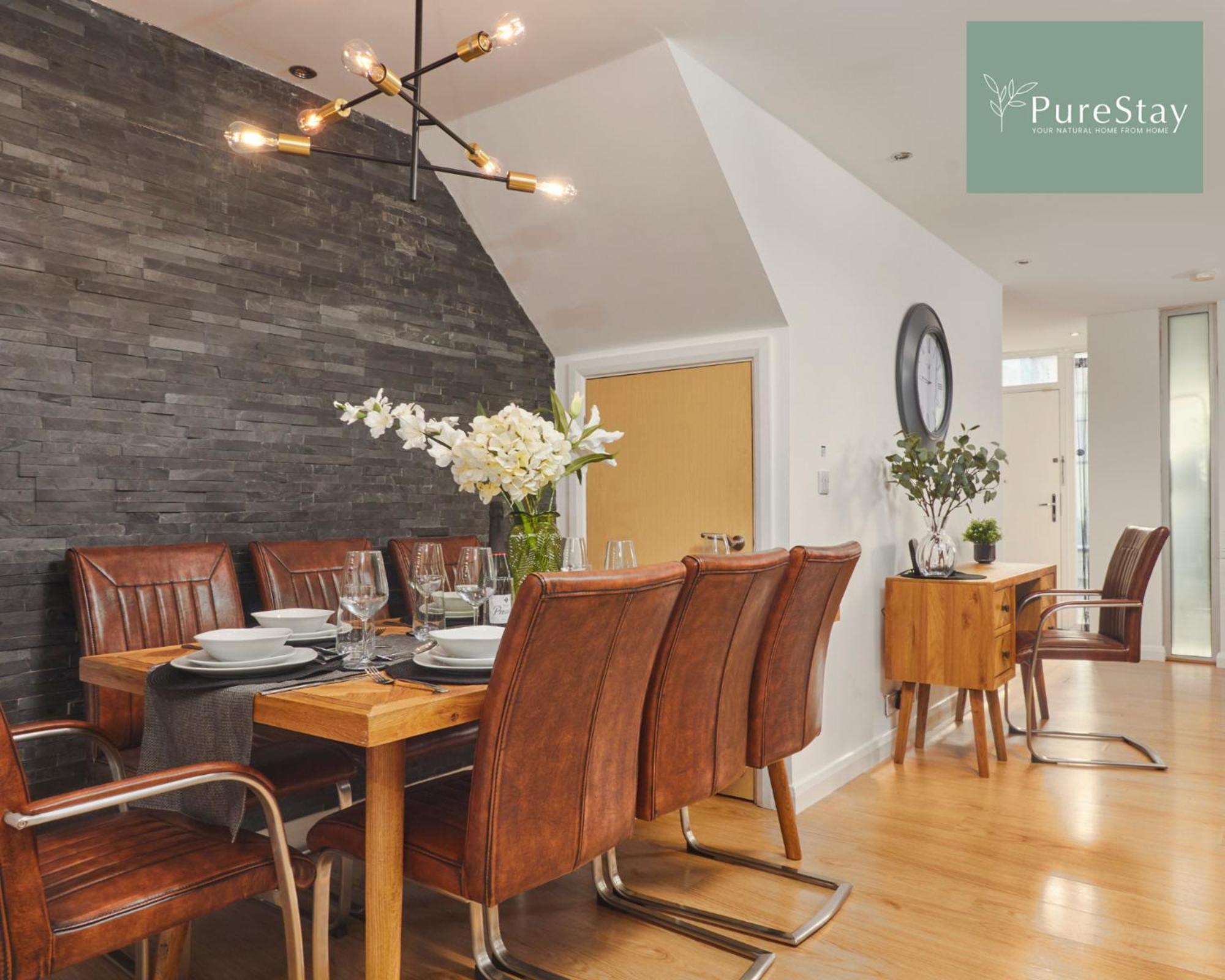 Superb House Manchester Near Etihad With Free Parking Sleeps 8 外观 照片