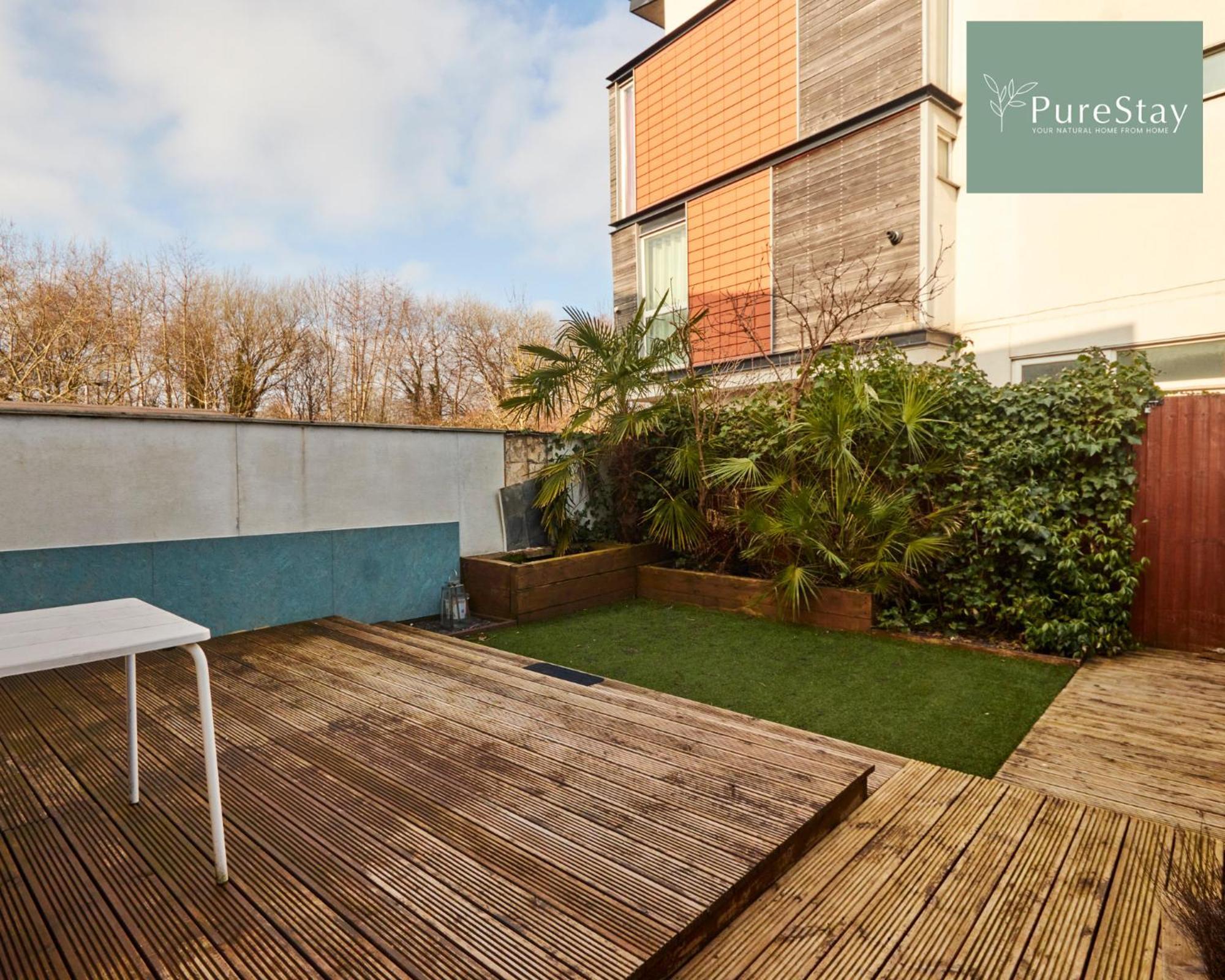 Superb House Manchester Near Etihad With Free Parking Sleeps 8 外观 照片
