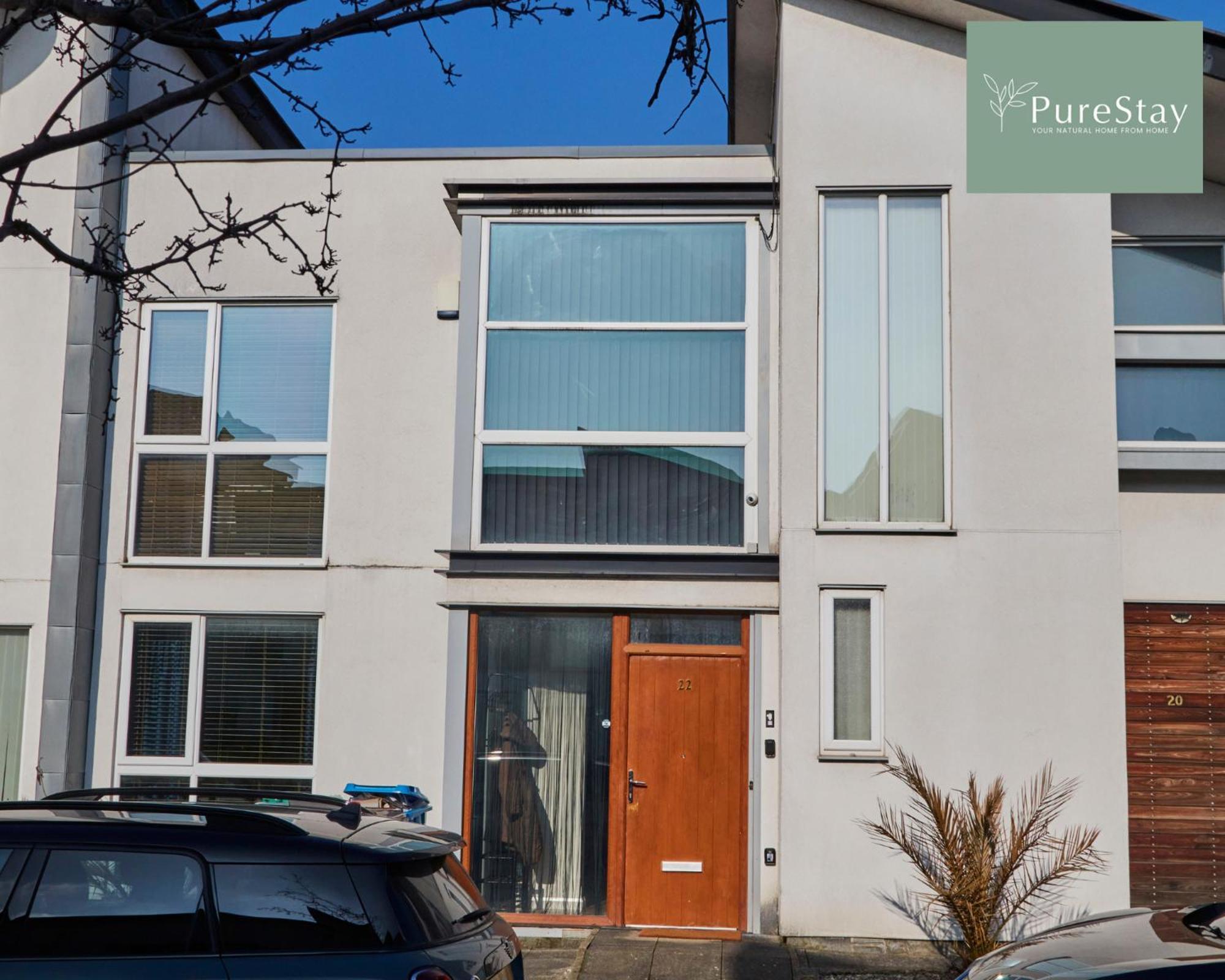 Superb House Manchester Near Etihad With Free Parking Sleeps 8 外观 照片